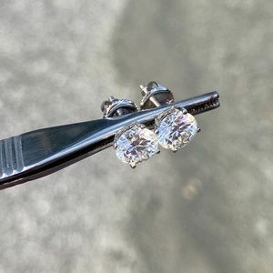 14K white gold diamond Moissanite studs